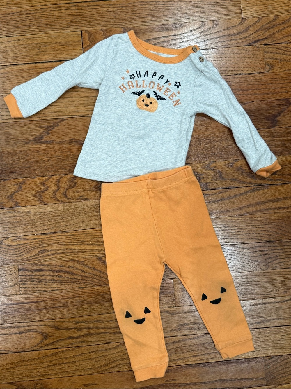 Chick Pea Organic Cotton Halloween Pajama Set Orange Pumpkin Size 12-18 months